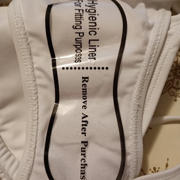 Juicy couture string bikini new - Picture 9 of 10